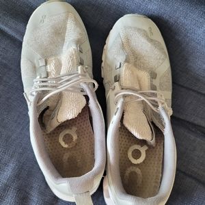 Oncloud terry no tie sneakers